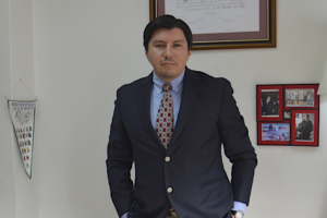 Abogado Guillermo Valdés Acción Pública Consultores